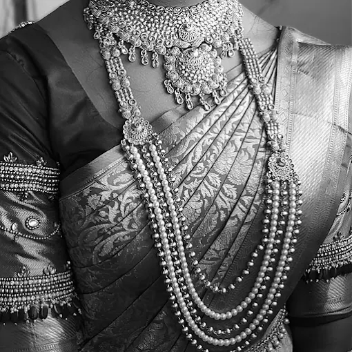 Bride in temple jewellery